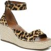 Amberarchives.shopc58b15b9f8 1