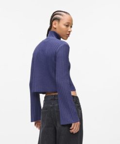 Amberarchives.shop0313b2e25e 2