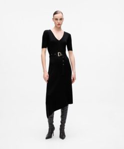 Amberarchives.shop06b8af0834 1