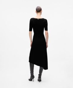 Amberarchives.shop06b8af0834 3