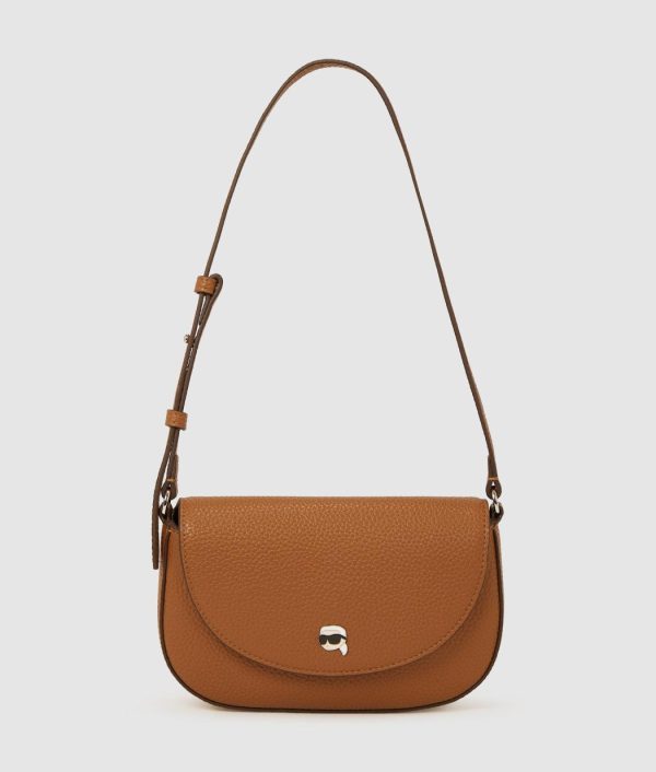 Amberarchives.shop0799f57e4e 1