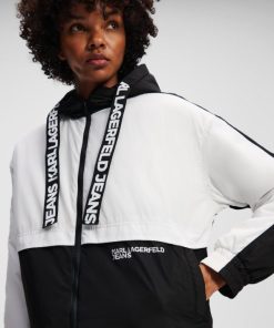 Amberarchives.shop0a39015799 2