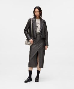 Amberarchives.shop131babb9a8 4