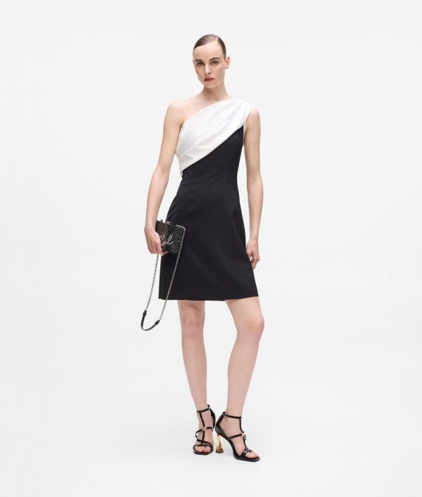 Amberarchives.shop15ad3d53b5 4