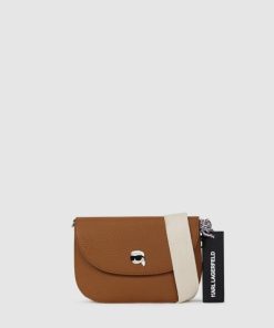 Amberarchives.shop2da36cb185 1