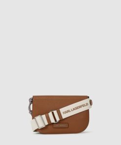 Amberarchives.shop2da36cb185 4