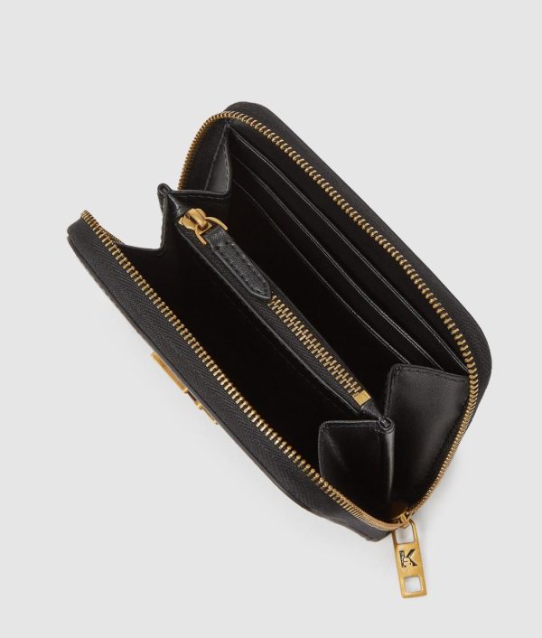 Amberarchives.shop30e5be23f8 3