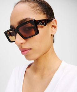 Amberarchives.shop3607fd88bc 2