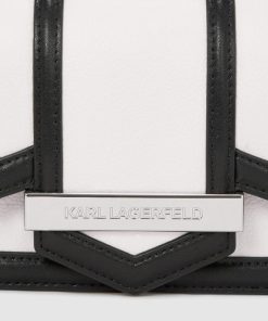 Amberarchives.shop367b3e62cd 3