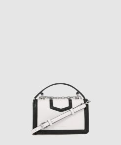 Amberarchives.shop367b3e62cd 4