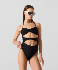 Amberarchives.shop4d88bd680d 1