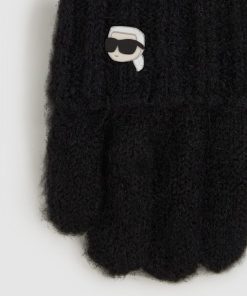 Amberarchives.shop5414fc210b 3