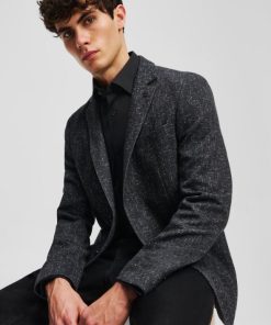 Amberarchives.shop552fa0a611 2