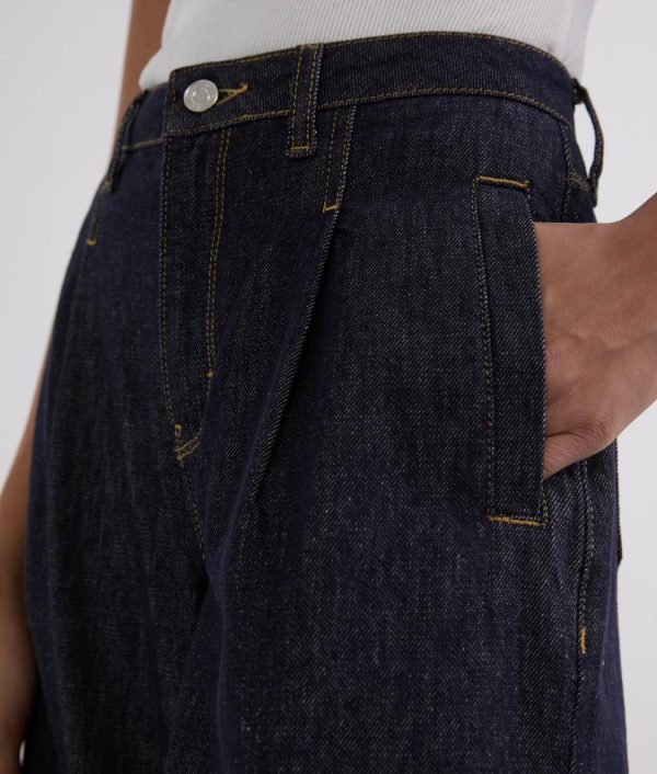 Amberarchives.shop5552eea406 2