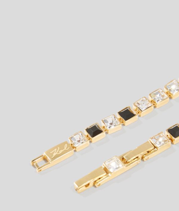 Amberarchives.shop5fedf3ebbf 4