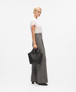 Amberarchives.shop63c9147ee4 2