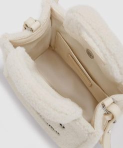 Amberarchives.shop661e1199a7 5