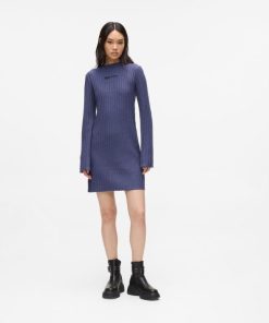 Amberarchives.shop6d966d1594 1