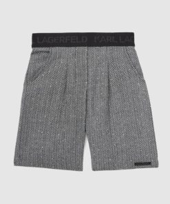 Amberarchives.shop6ebab5dfb8 1