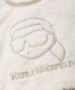 Amberarchives.shop6eeb8f21a4 4