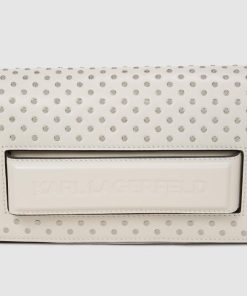 Amberarchives.shop7f2b4bdab9 3