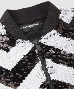 Amberarchives.shop879095fb6c 4