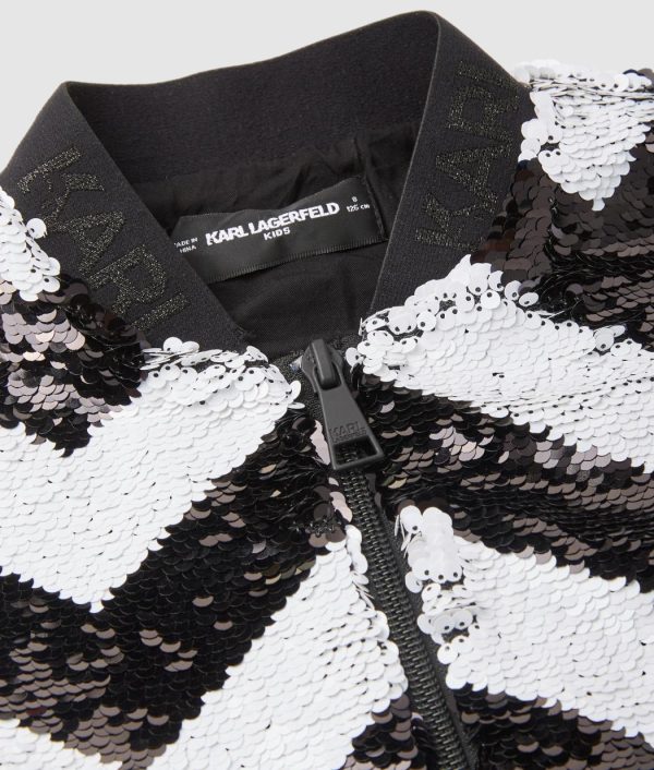 Amberarchives.shop879095fb6c 4