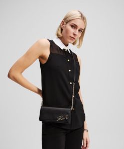 Amberarchives.shop8f836a3e4e 2