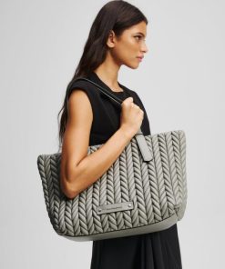 Amberarchives.shop93c01a4f45 2