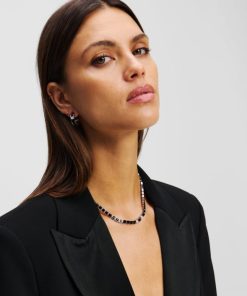 Amberarchives.shop9492e0a666 2