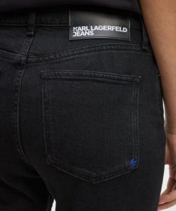 Amberarchives.shop972f770ce5 4