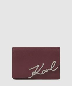 Amberarchives.shop9759d062dc 1