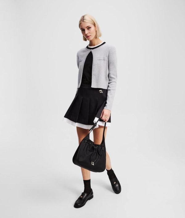 Amberarchives.shop9d34d4aaba 4