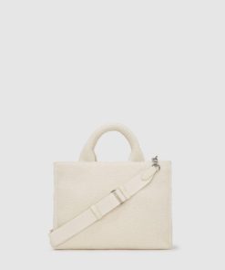 Amberarchives.shop9df606770a 4