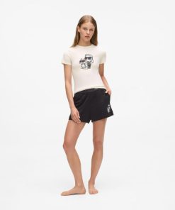 Amberarchives.shop9ea4f5ac75 4