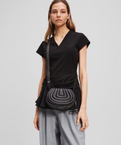 Amberarchives.shopa595325cc4 2