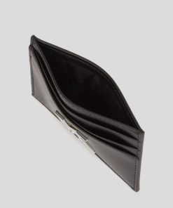 Amberarchives.shopaa1c077dea 4