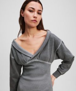 Amberarchives.shopb0ebe680f9 2