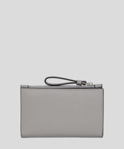 Amberarchives.shopc17490845c 2