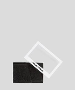 Amberarchives.shopc532cfa9ba 4