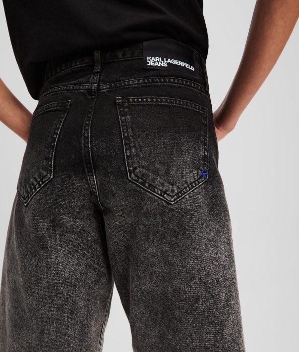 Amberarchives.shopd1f2333b66 2