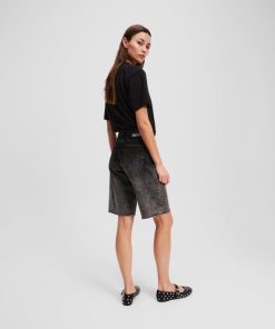 Amberarchives.shopd1f2333b66 3