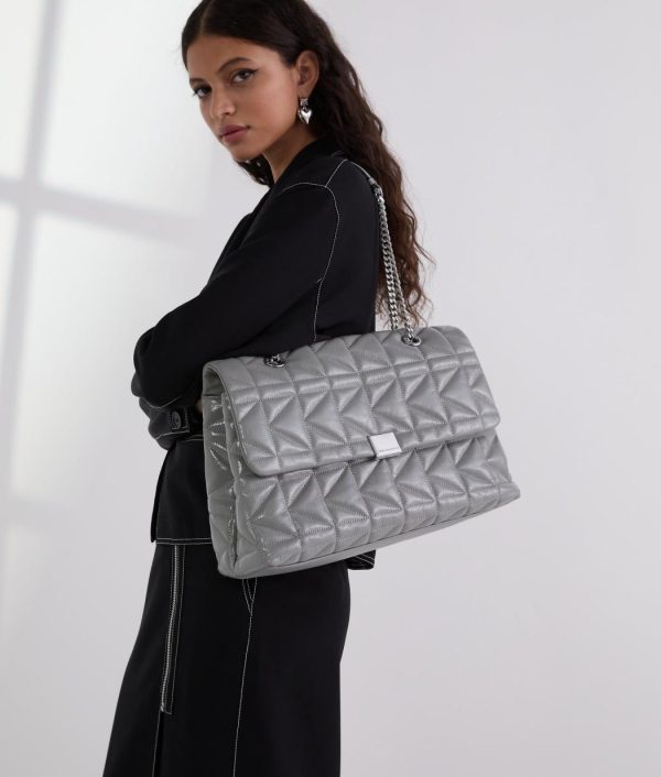 Amberarchives.shopd4e10dcece 2