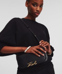 Amberarchives.shopd94f20279c 2