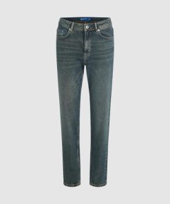 Amberarchives.shopdaa704afda 5