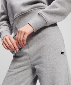 Amberarchives.shope595b05ff4 2