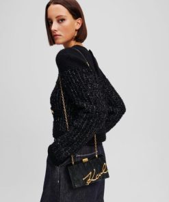 Amberarchives.shopf5ce93ea78 2