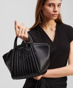 Amberarchives.shopfb18265787 2